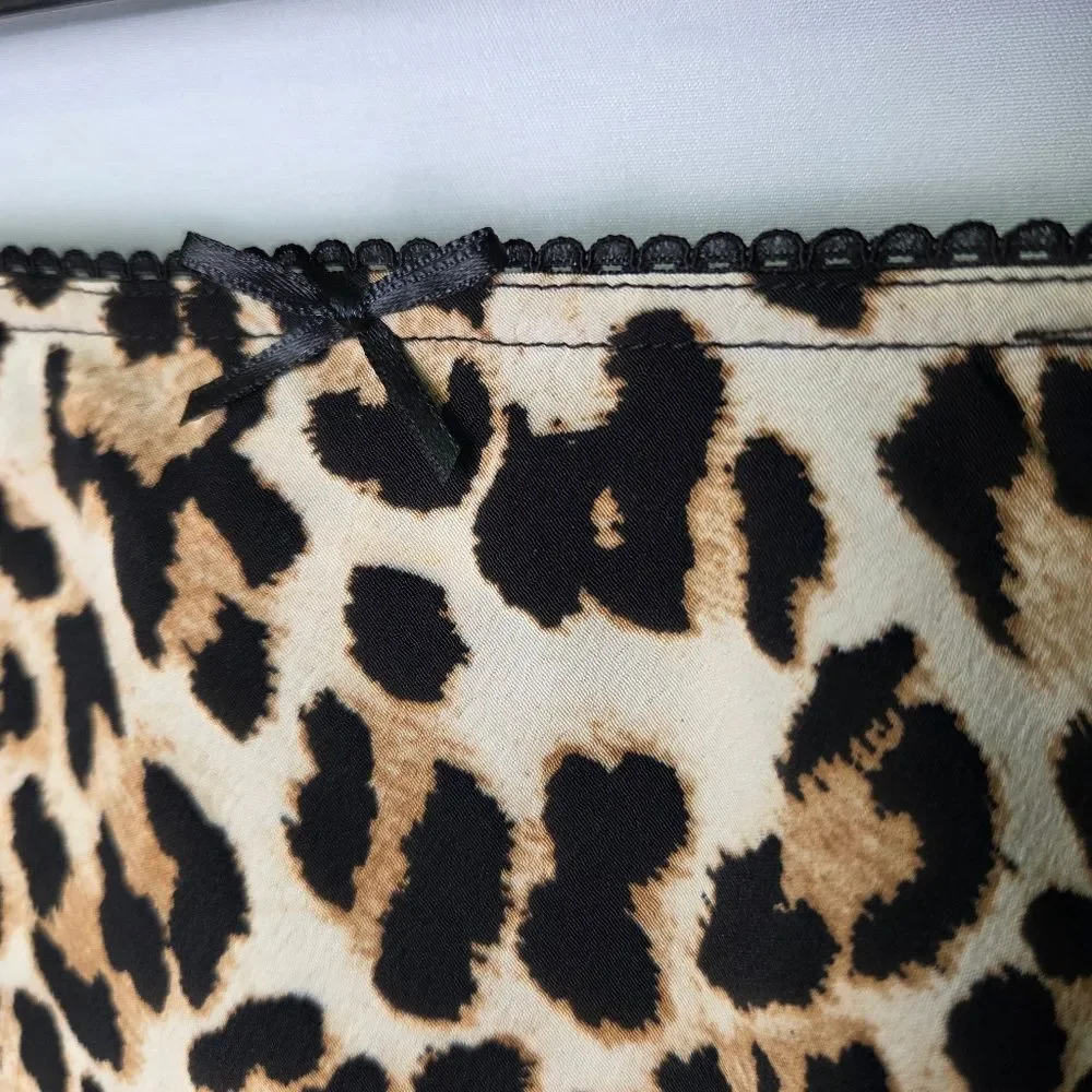 Topshop Mini Skirt Leopard Satin Lace Trim Bow Detail Size US 2